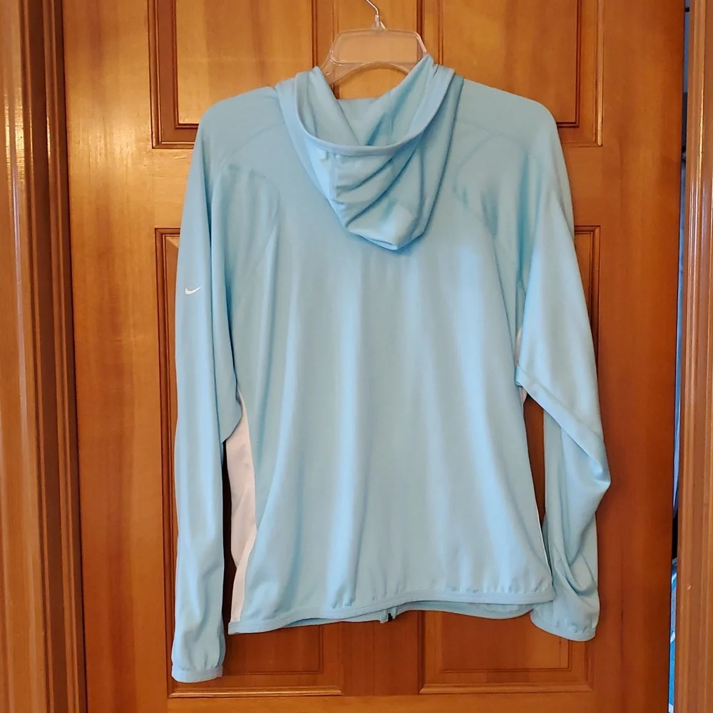 Nike Women's Aqua and White Full Zip Dri-Fit Hooded Jacket Size‎ Large 12-14